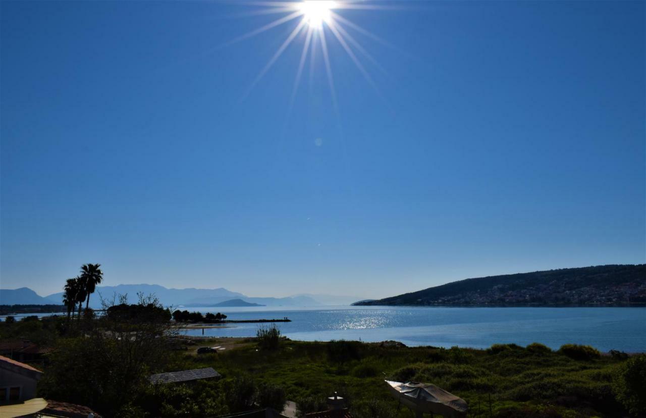 Anita Apartments Trogir Exteriör bild